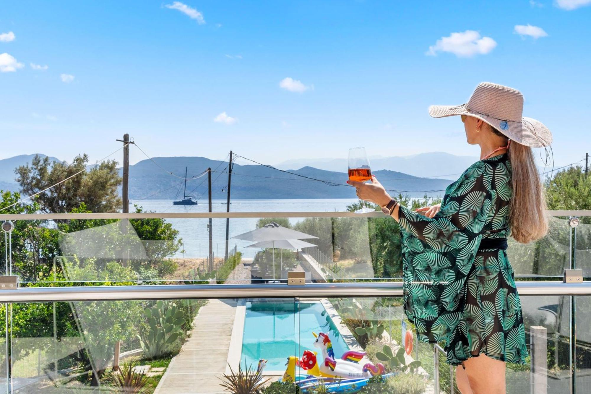 Blue Symphony Suites Apartments Никиана Экстерьер фото
