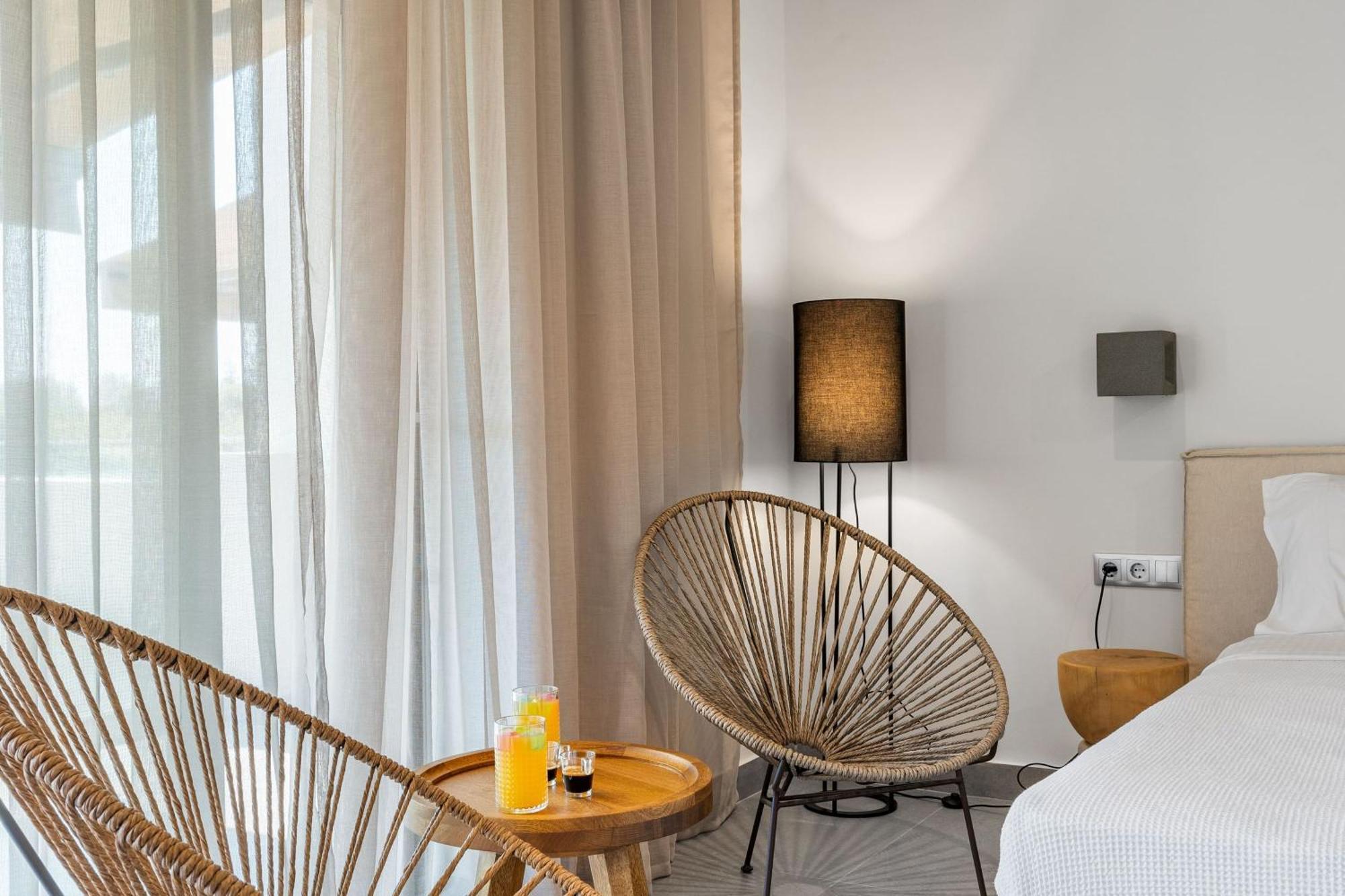 Blue Symphony Suites Apartments Никиана Экстерьер фото